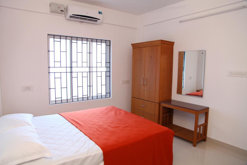 ฟิลส์ เรสิเดนซี Hotel Kochi ภายนอก รูปภาพ